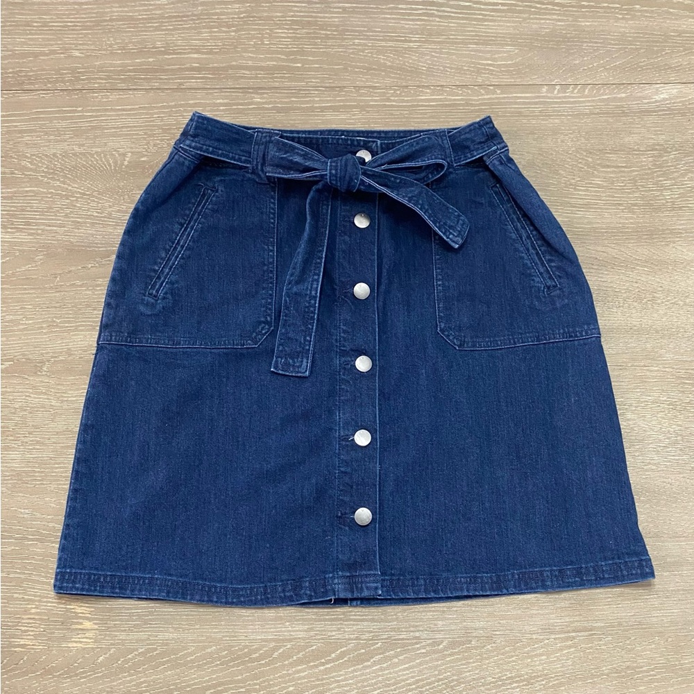 Flattering Denim A New Day Skirt